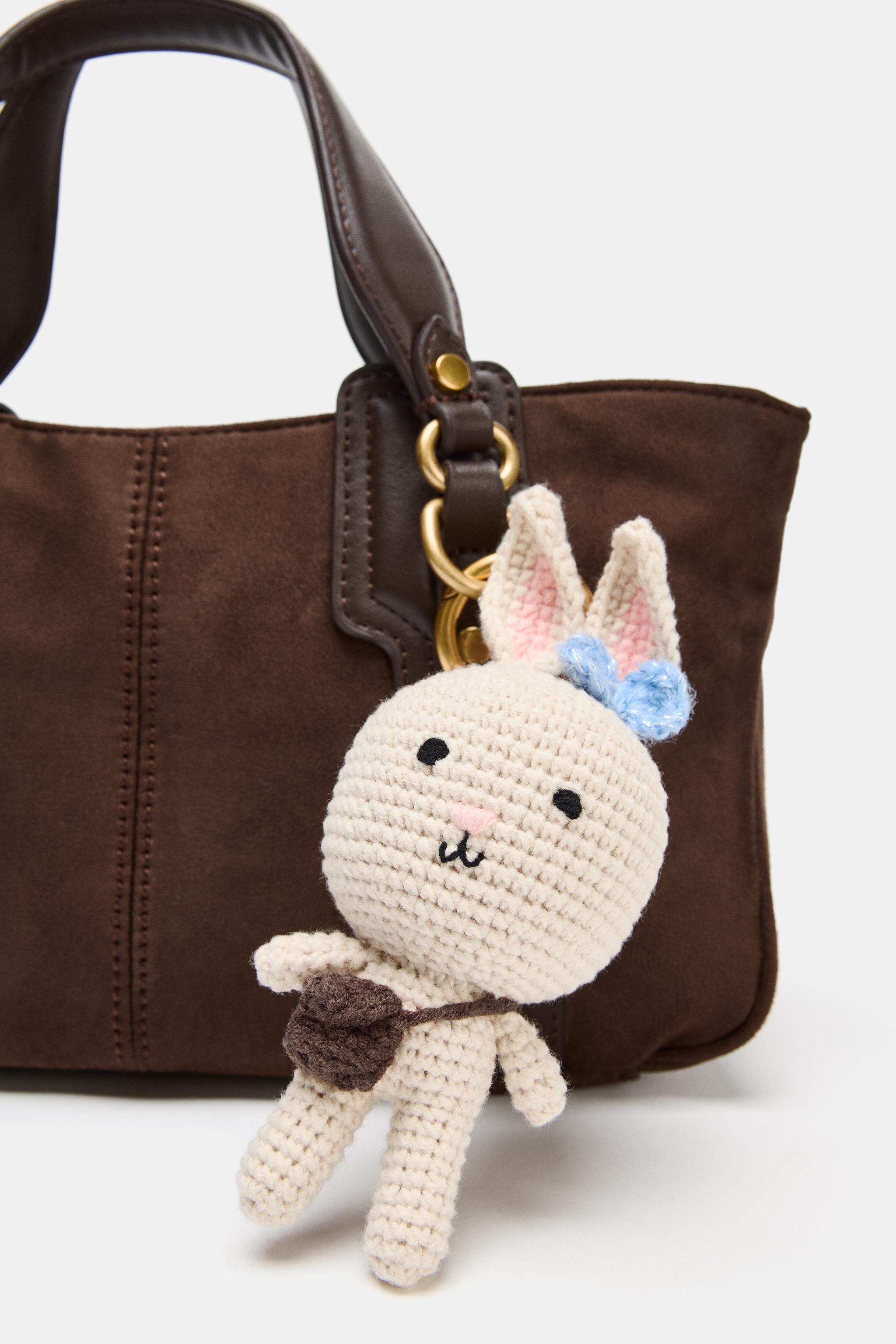 BUNNY CHARM KEYCHAIN